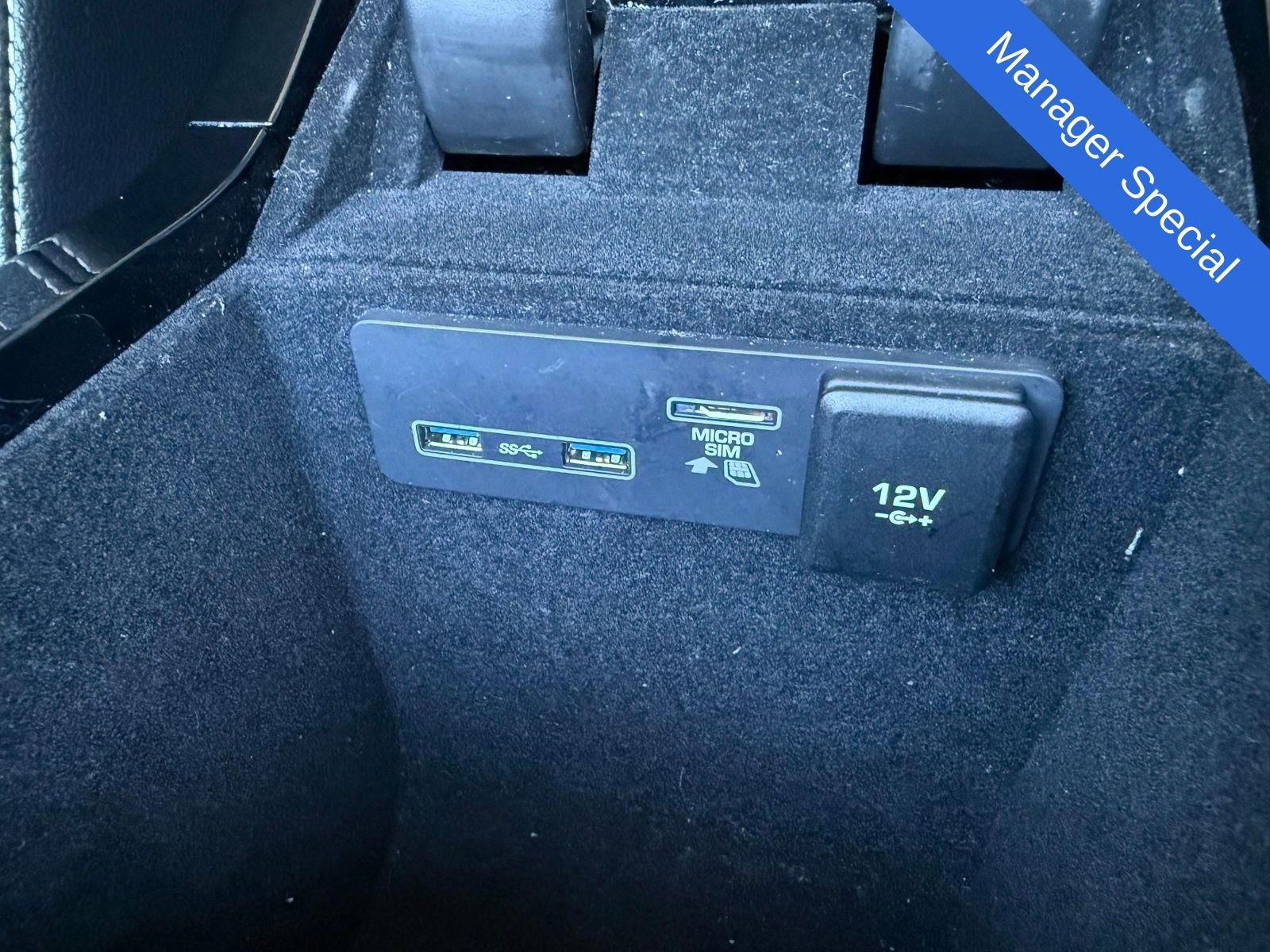 Used 2020 Land Rover Range Rover Velar S image 53