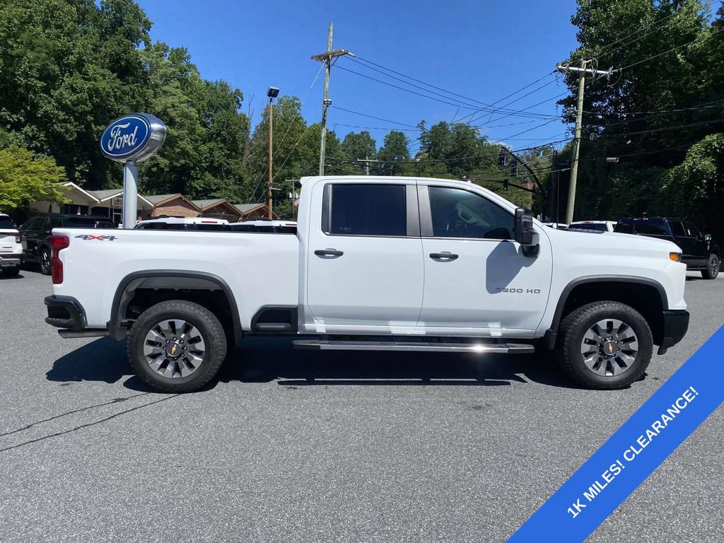 Used 2026 Chevrolet Silverado 2500 Custom w/ Custom Value Package AWD/4WD image 8