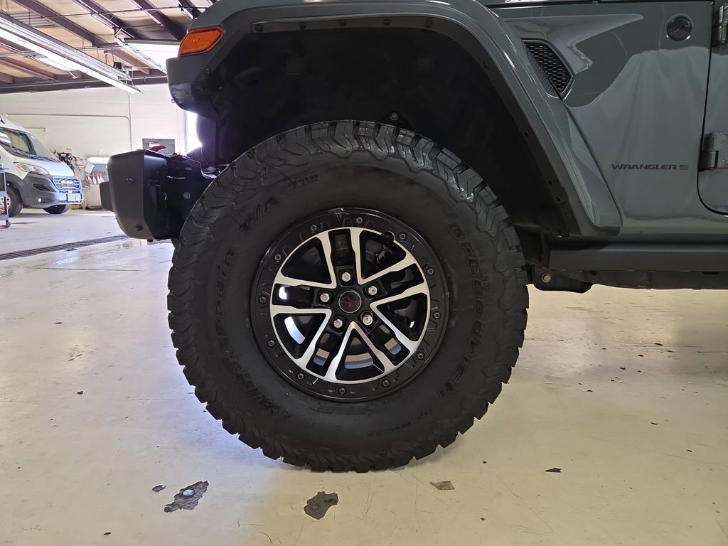 Used 2024 Jeep Wrangler Unlimited Rubicon image 24