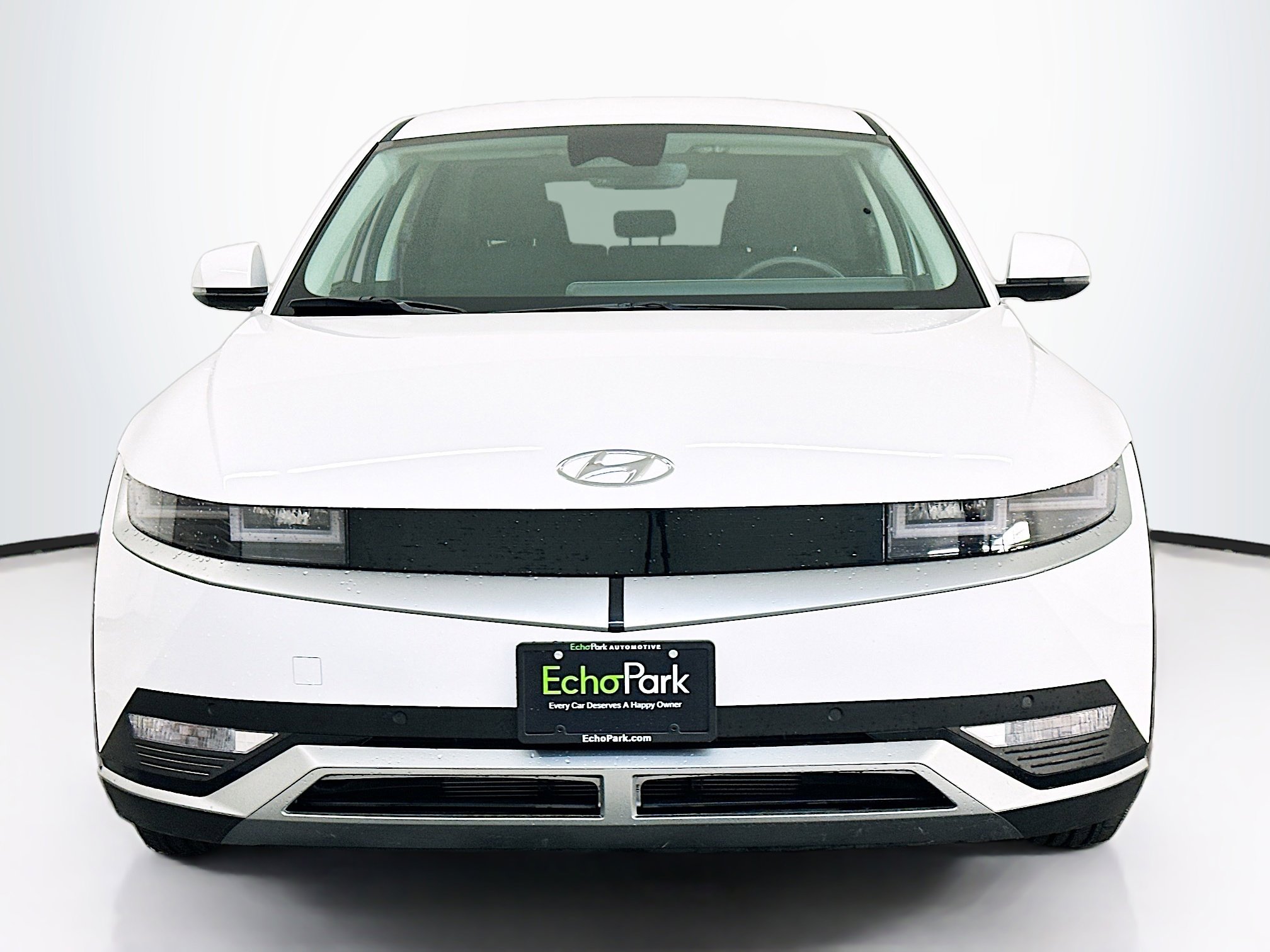 Used 2024 Hyundai Ioniq 5 SEL image 2