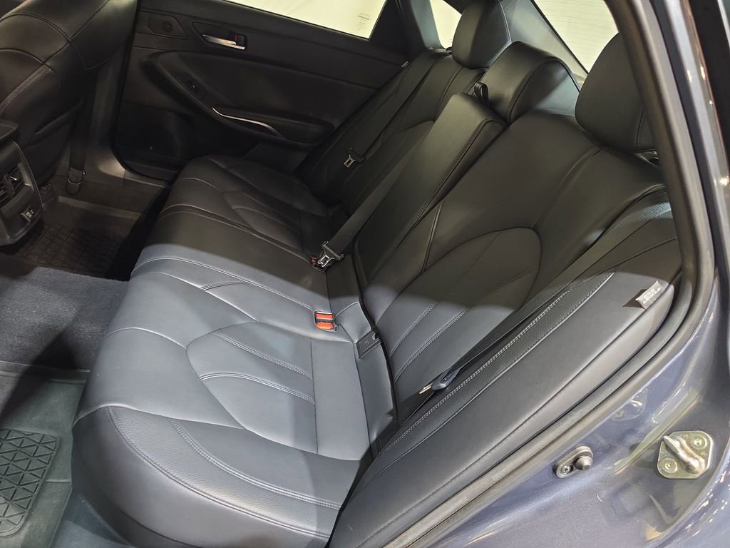 Used 2021 Toyota Avalon XLE w/ Moonroof Package FWD image 24