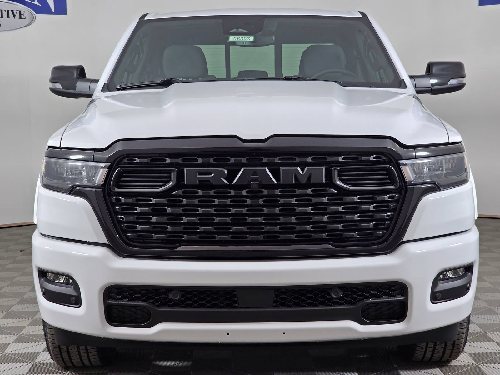 New 2026 RAM 1500 Big Horn AWD/4WD image 9
