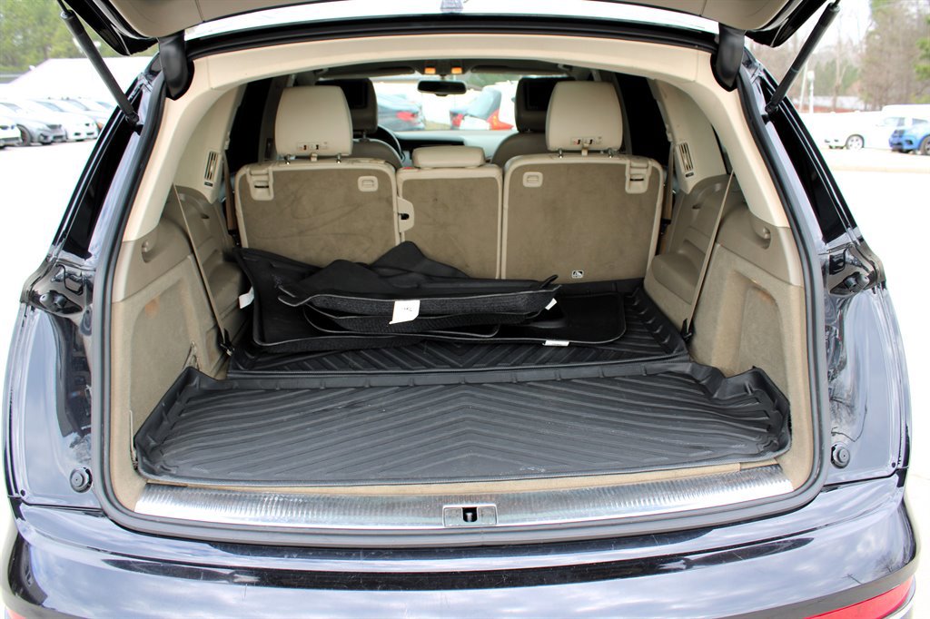 Used 2013 Audi Q7 TDI Prestige w/ Prestige Pkg image 38
