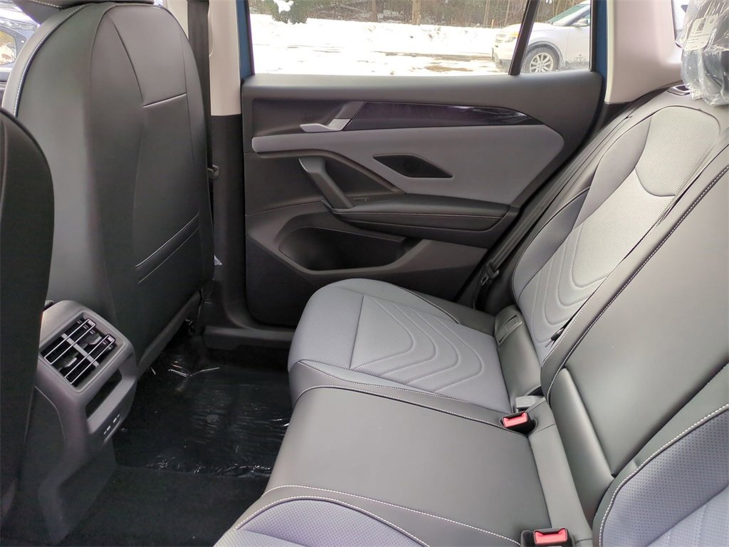 New 2026 Volkswagen Tiguan SE image 53