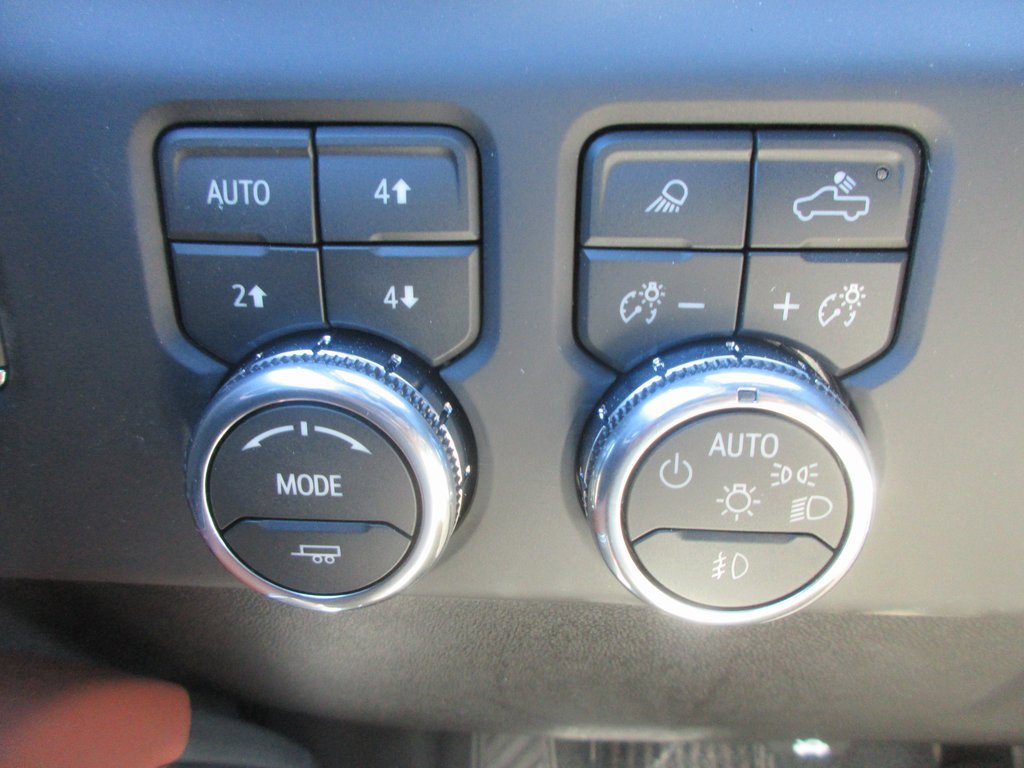 New 2026 GMC Sierra 2500 Denali Ultimate image 18