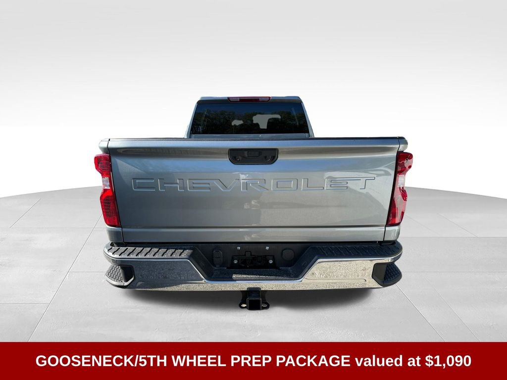 Used 2024 Chevrolet Silverado 2500 LT w/ Convenience Package AWD/4WD image 5