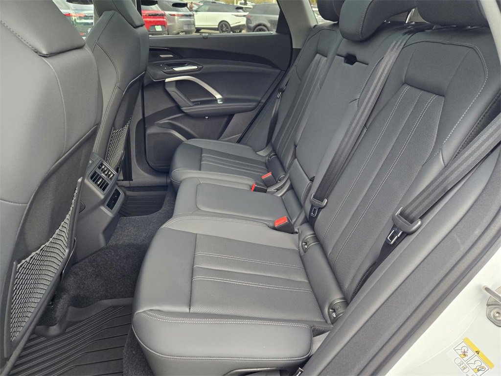 New 2025 Audi Q5 Premium Plus image 10