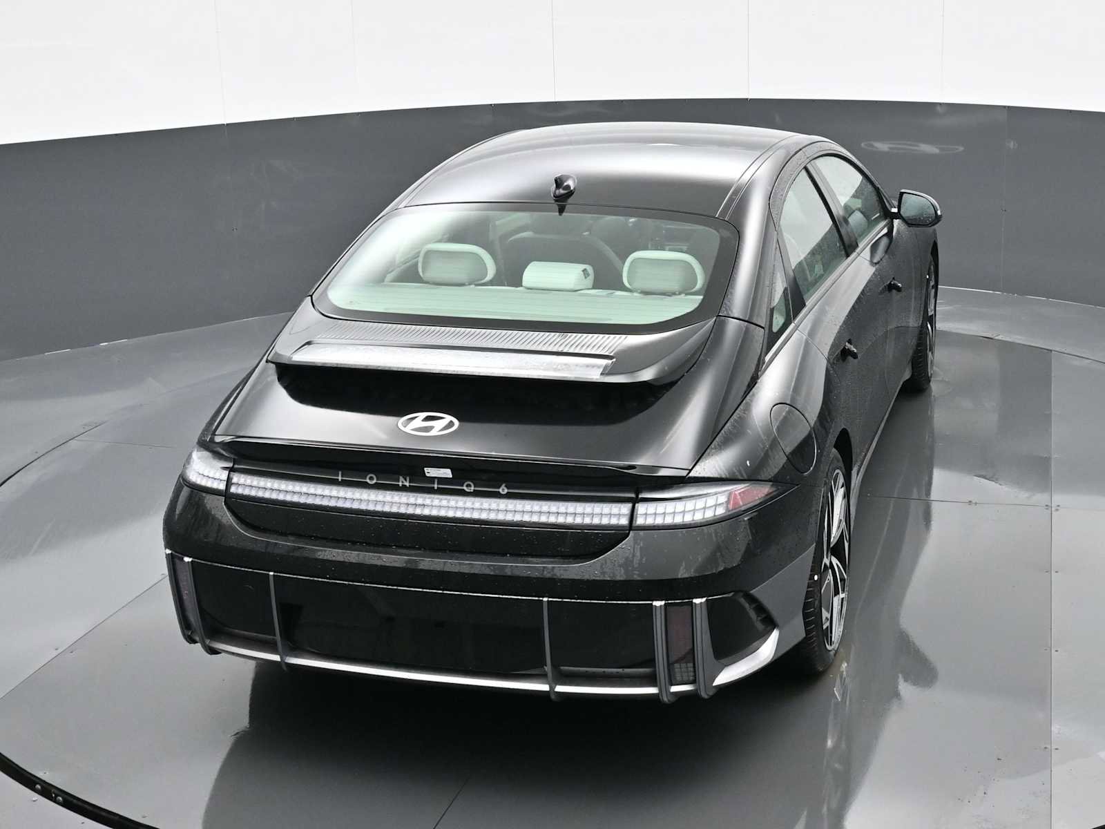 New 2024 Hyundai Ioniq 6 SEL image 24