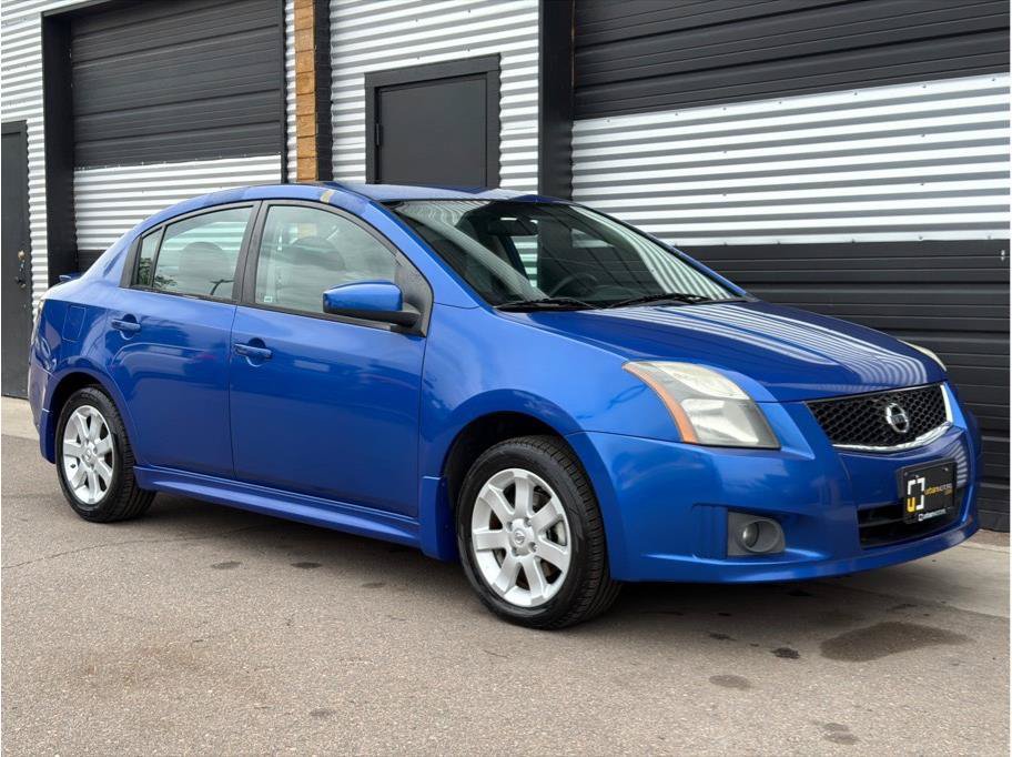 Used 2011 Nissan Sentra 2.0 SR w/ Moonroof Pkg FWD image 11