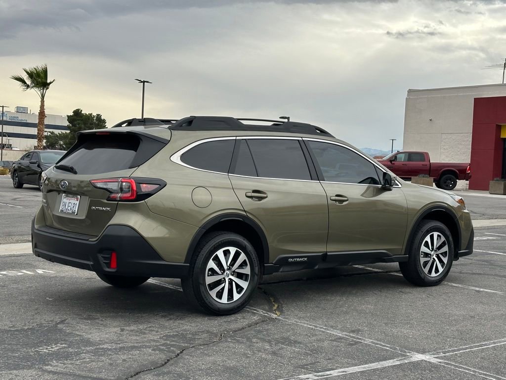 Used 2020 Subaru Outback Premium image 7