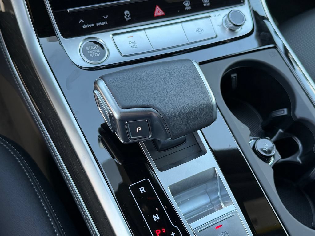 New 2026 Audi Q7 3.0T Premium Plus AWD/4WD image 26