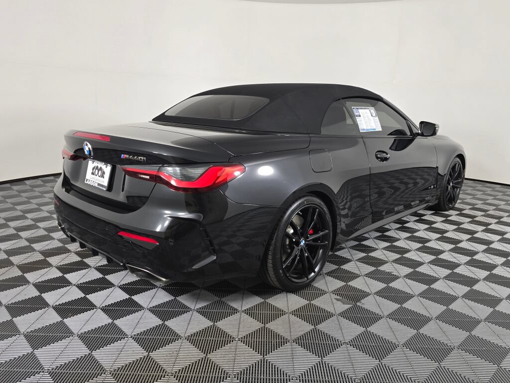 Used 2021 BMW M440i Convertible w/ Premium Package RWD image 3