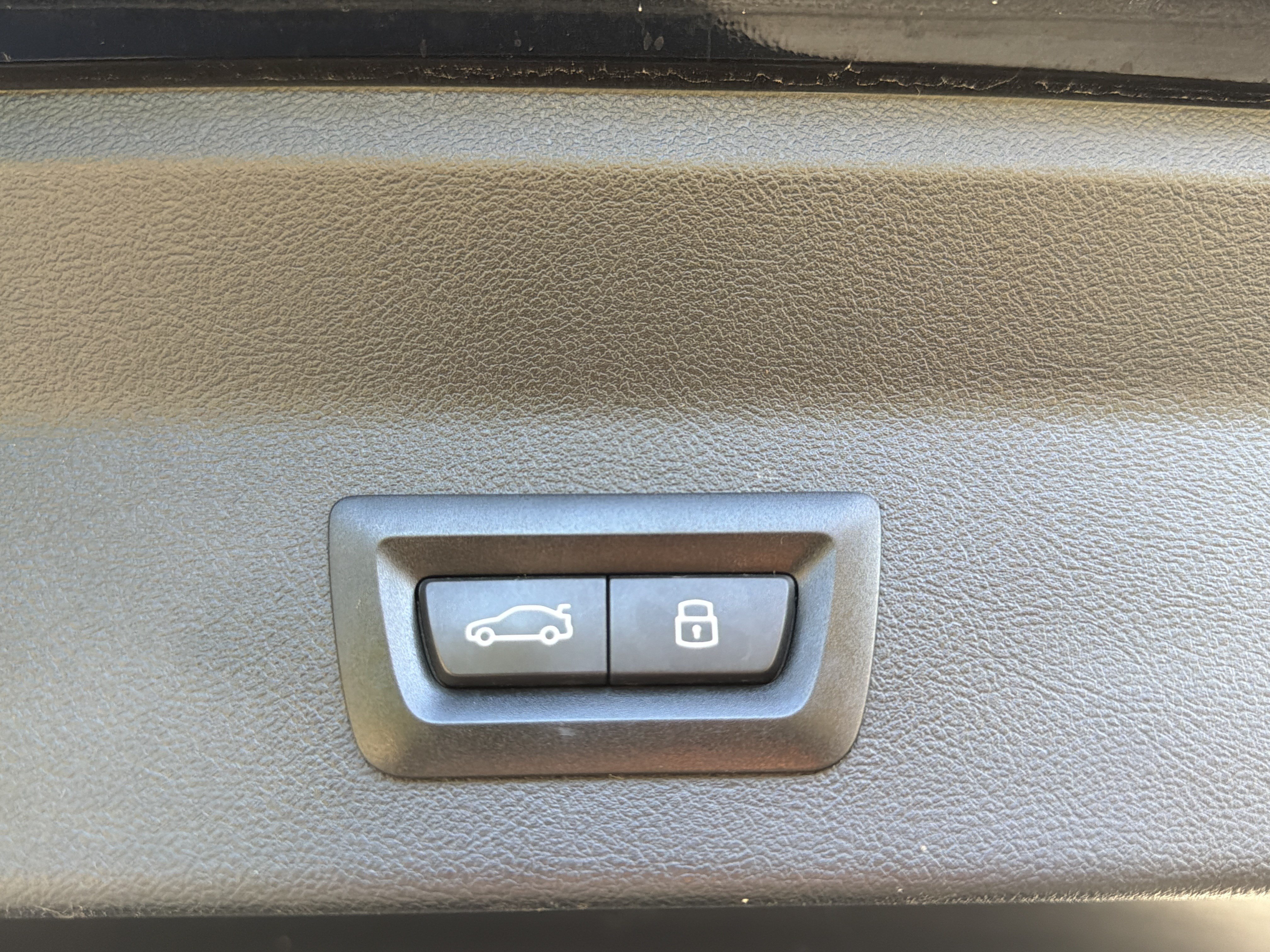 Used 2024 BMW X3 sDrive30i w/ Convenience Package w/ZPA RWD image 52