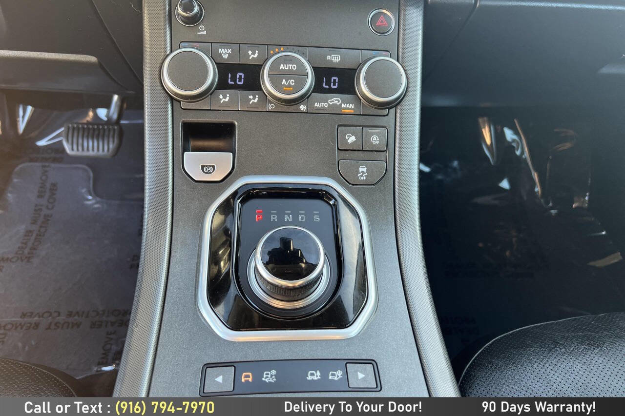 Used 2018 Land Rover Range Rover Evoque SE Premium image 19