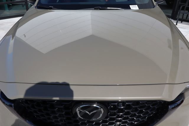 Used 2024 MAZDA CX-5 Carbon Edition image 18