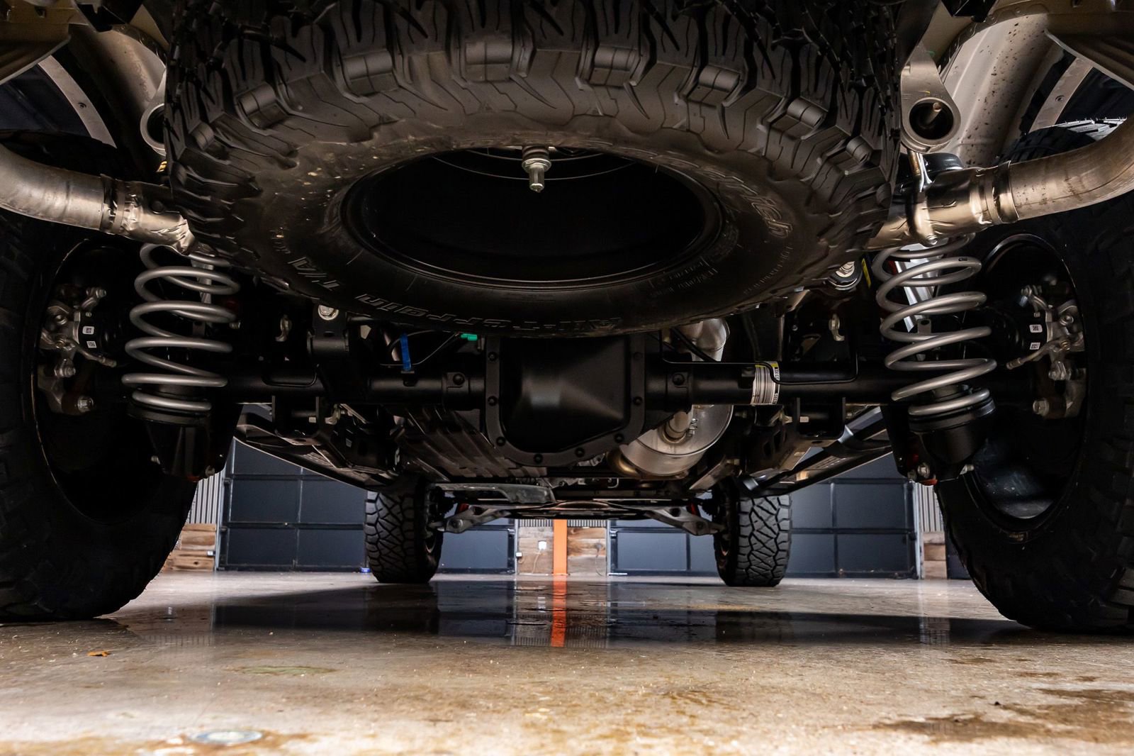 Used 2025 Ford F150 Raptor image 16