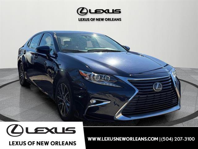 Used 2017 Lexus ES 350 w/ Luxury Package image 1