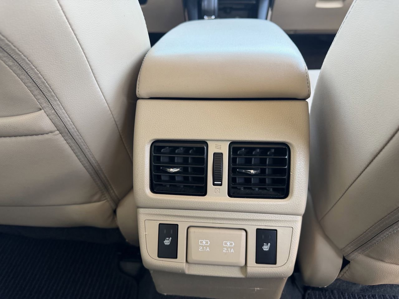 Used 2019 Subaru Outback 2.5i Limited image 16