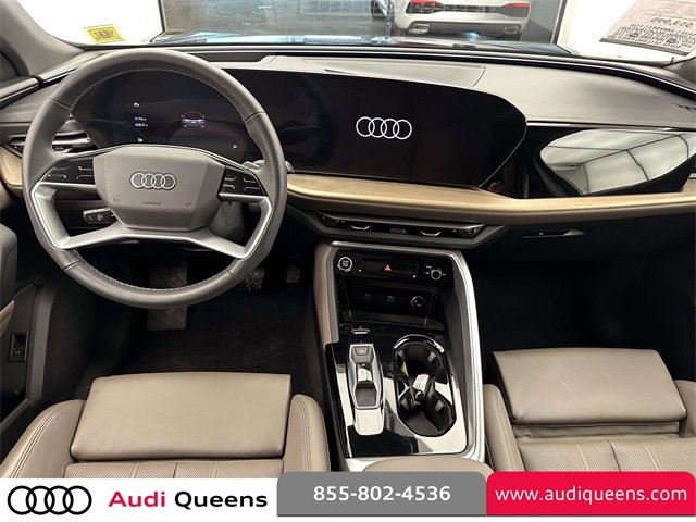 New 2025 Audi Q5 Premium Plus w/ Premium Plus image 13