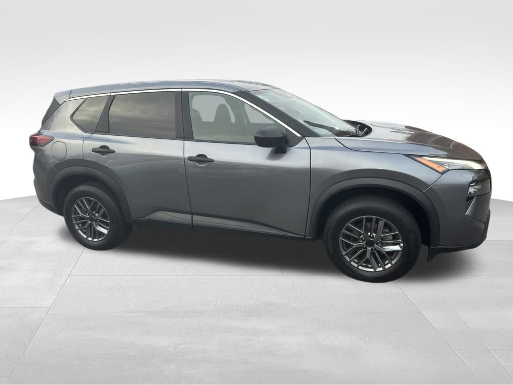 Used 2024 Nissan Rogue S image 22