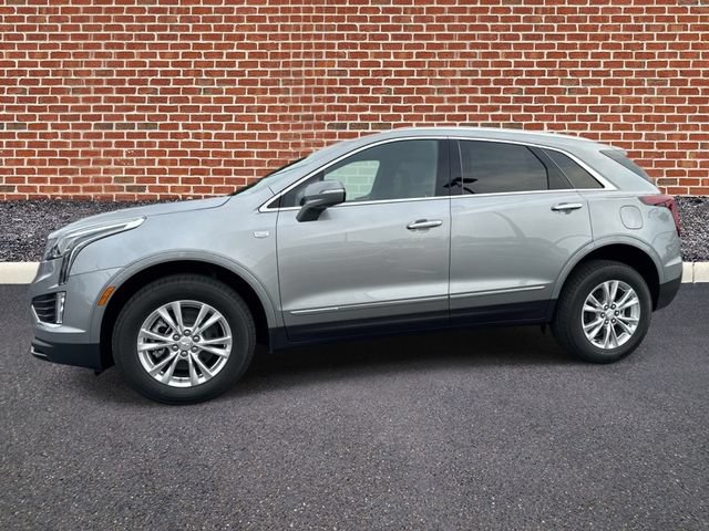 New 2026 Cadillac XT5 Luxury w/ LPO, Floor Liner Package AWD/4WD image 2