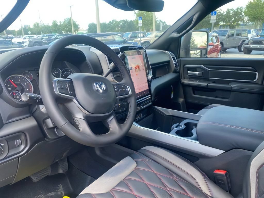 New 2025 RAM 2500 Big Horn AWD/4WD image 14
