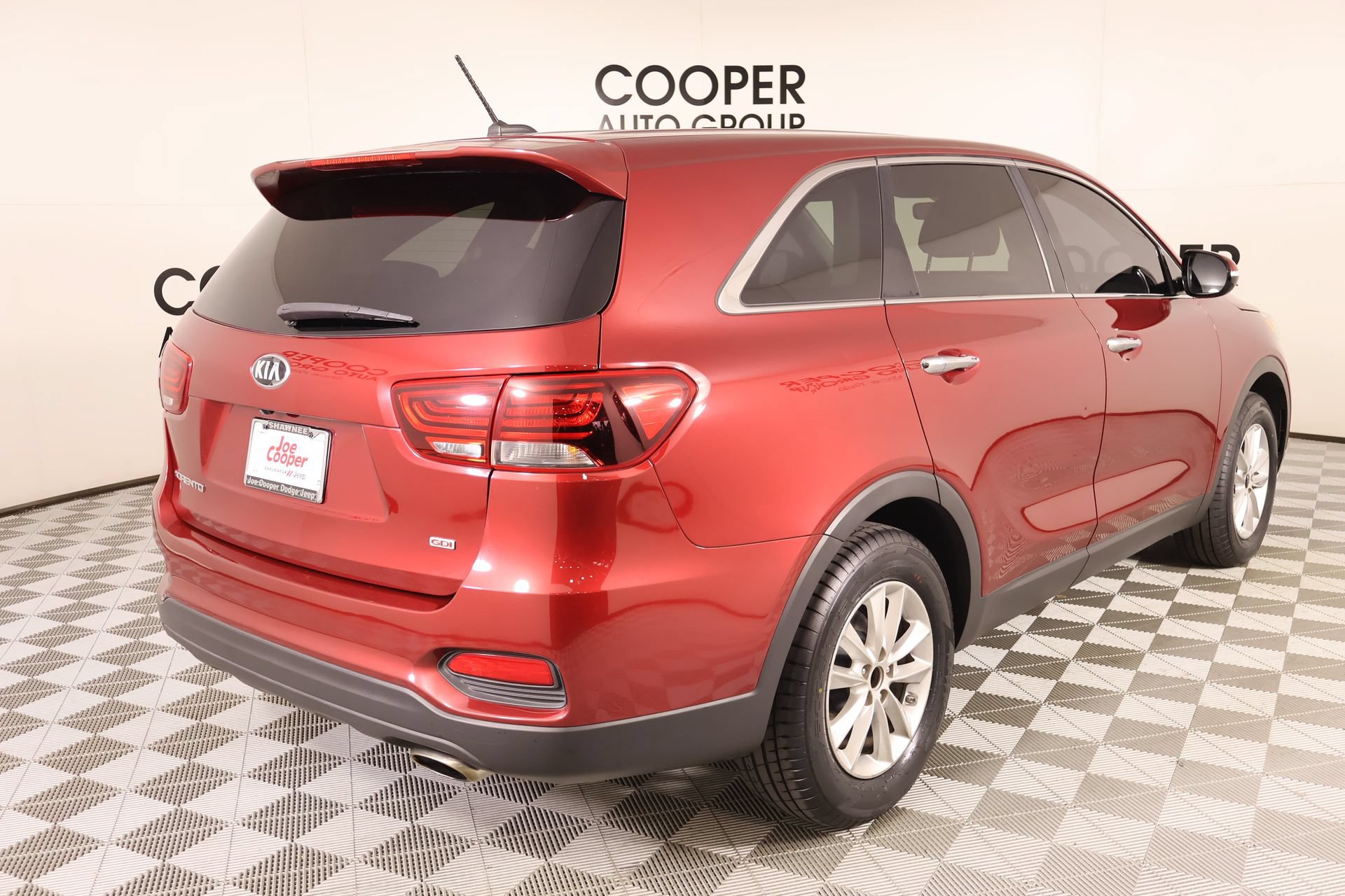 Used 2020 Kia Sorento LX FWD image 19