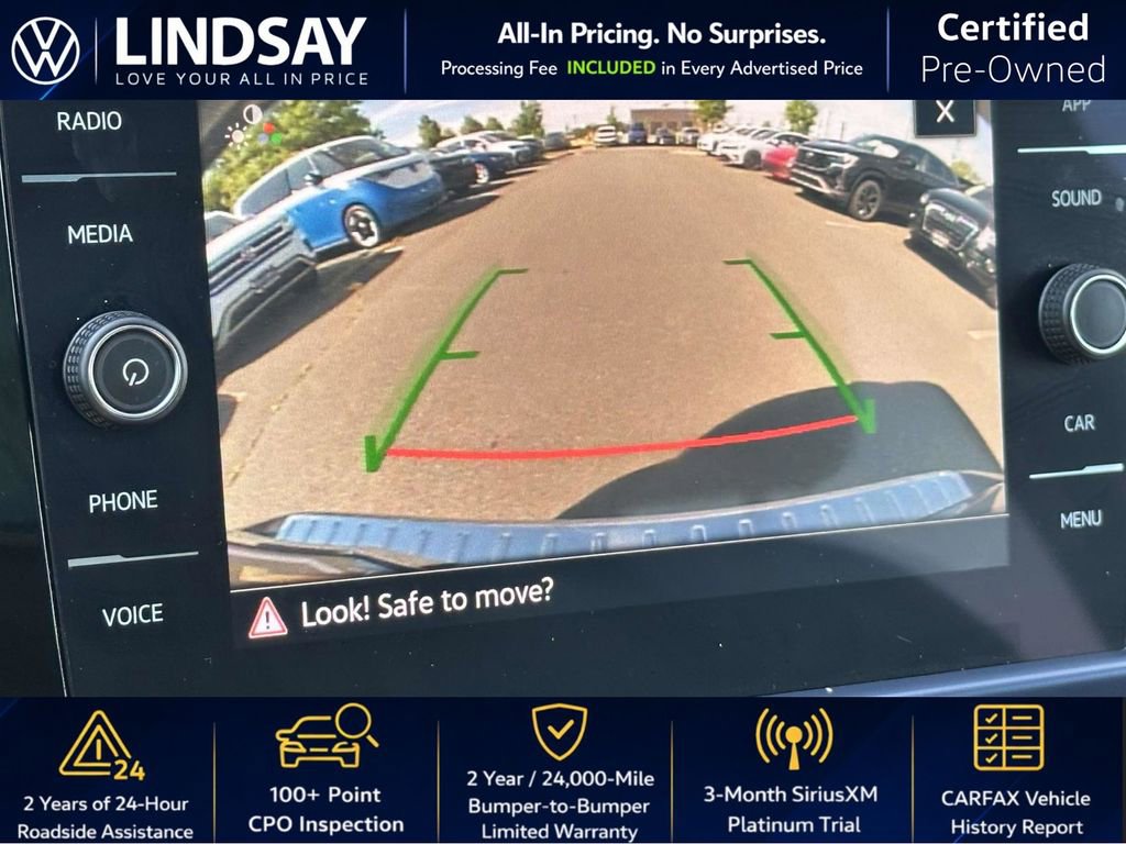Used 2023 Volkswagen Taos SE w/ Panoramic Sunroof Package FWD image 18