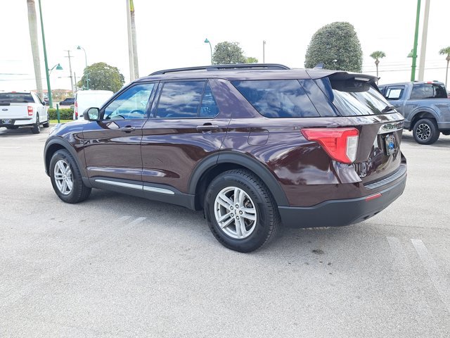 Certified 2022 Ford Explorer XLT image 5