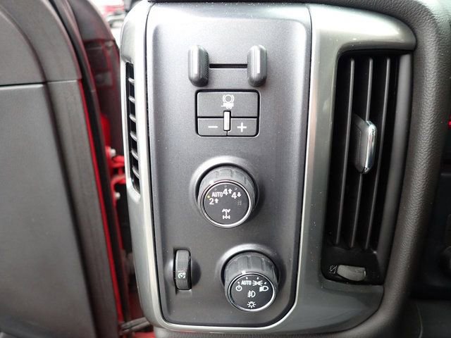 Used 2018 Chevrolet Silverado 1500 LT w/ All Star Edition image 23