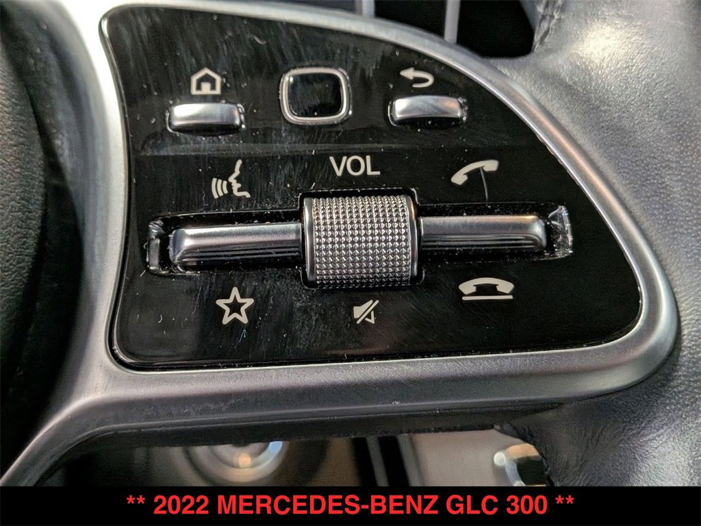 Used 2022 Mercedes-Benz GLC 300 4MATIC image 7