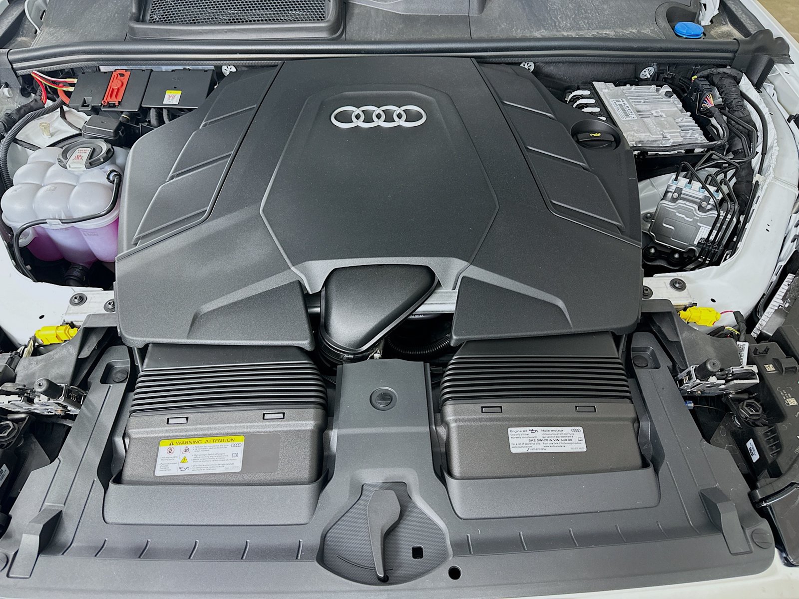 Certified 2025 Audi Q7 2.0T Premium AWD/4WD image 12
