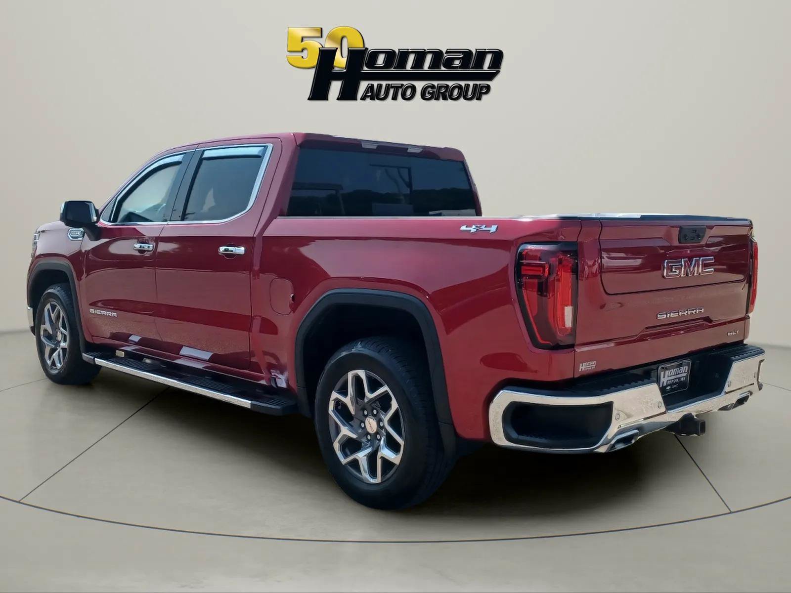 Used 2025 GMC Sierra 1500 4x4 Crew Cab SLT w/ SLT Premium Package image 3