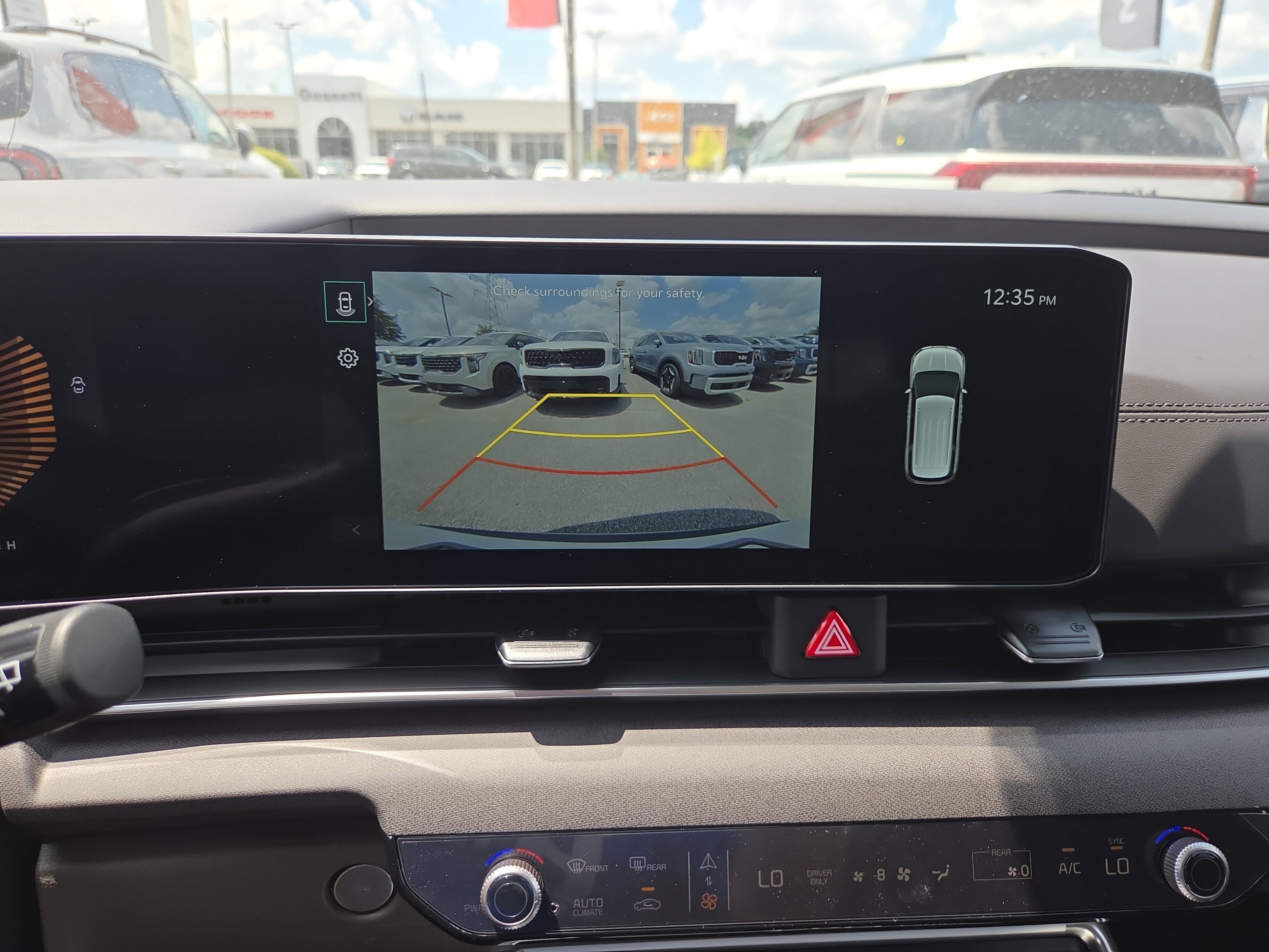 New 2026 Kia Carnival EX image 12