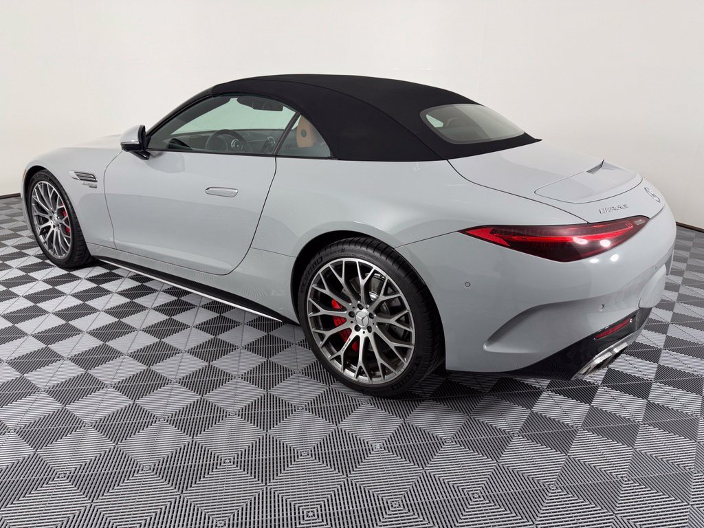 Used 2023 Mercedes-Benz SL 55 AMG 4MATIC image 3