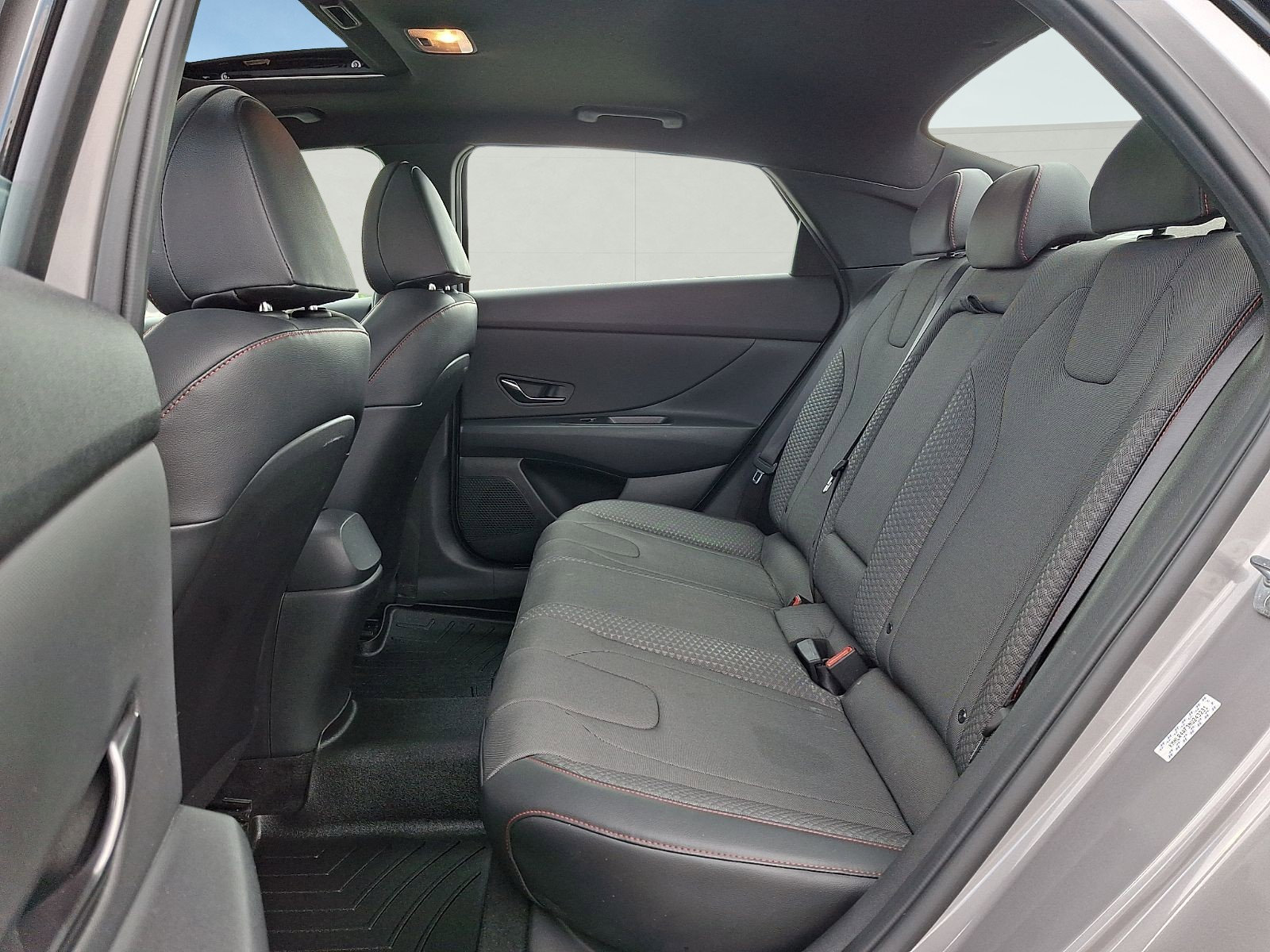 Certified 2022 Hyundai Elantra N Line FWD image 10