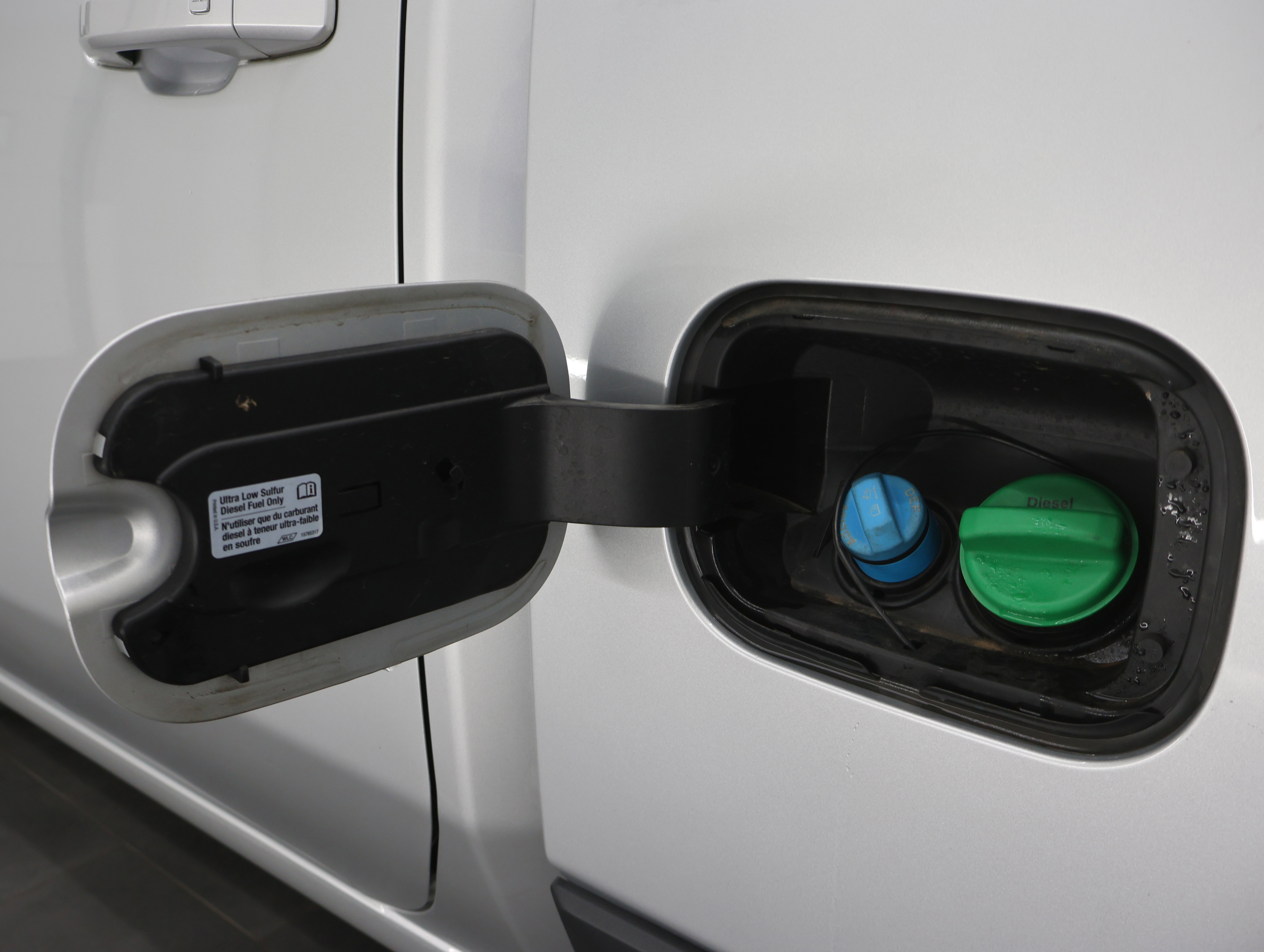 Used 2023 GMC Sierra 2500 SLE w/ SLE Convenience Package image 35