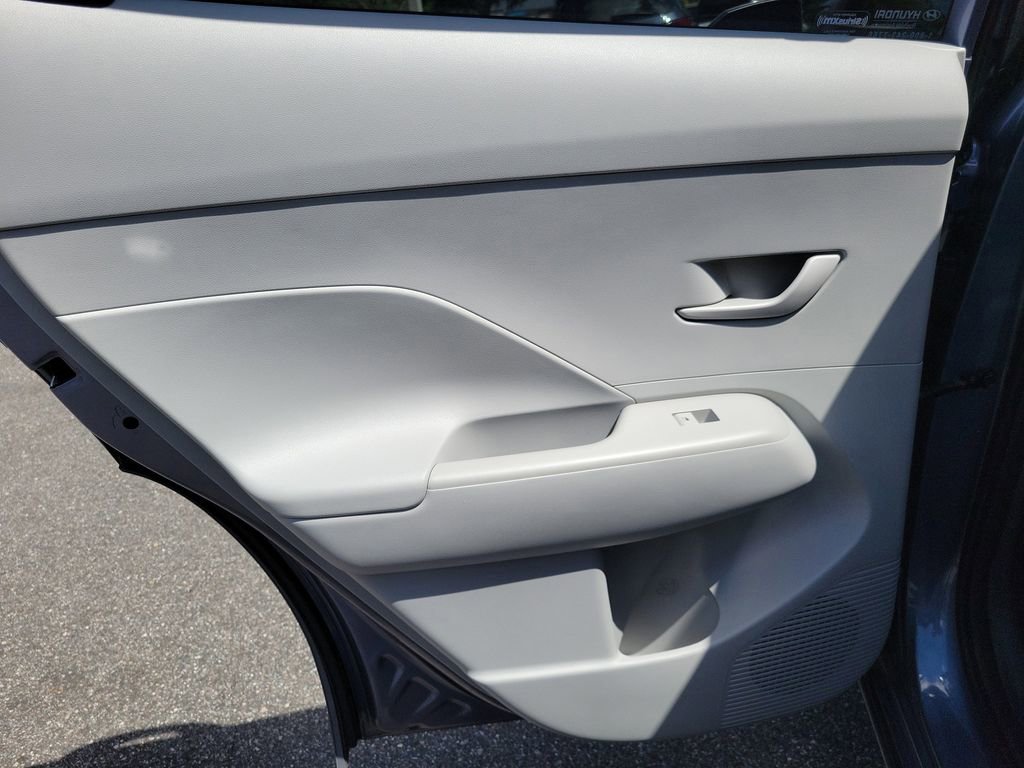 Certified 2024 Hyundai Kona SEL FWD image 11