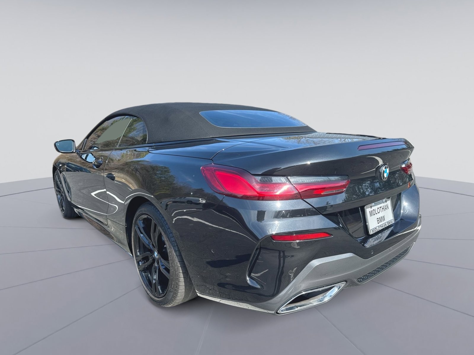 Used 2022 BMW 840i xDrive Convertible image 24