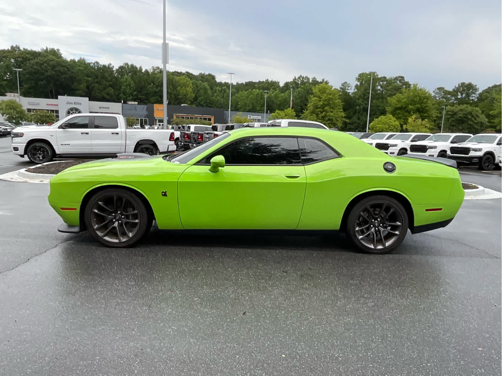 Used 2023 Dodge Challenger R/T Scat Pack w/ Shaker Package RWD image 2