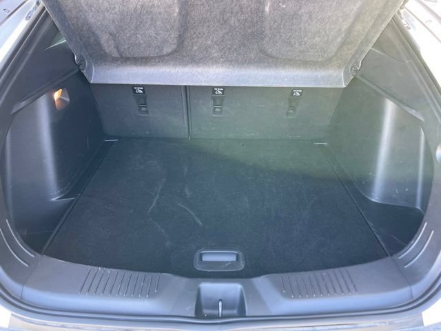 Certified 2025 Buick Envista Preferred w/ Advanced Safety Package FWD image 12