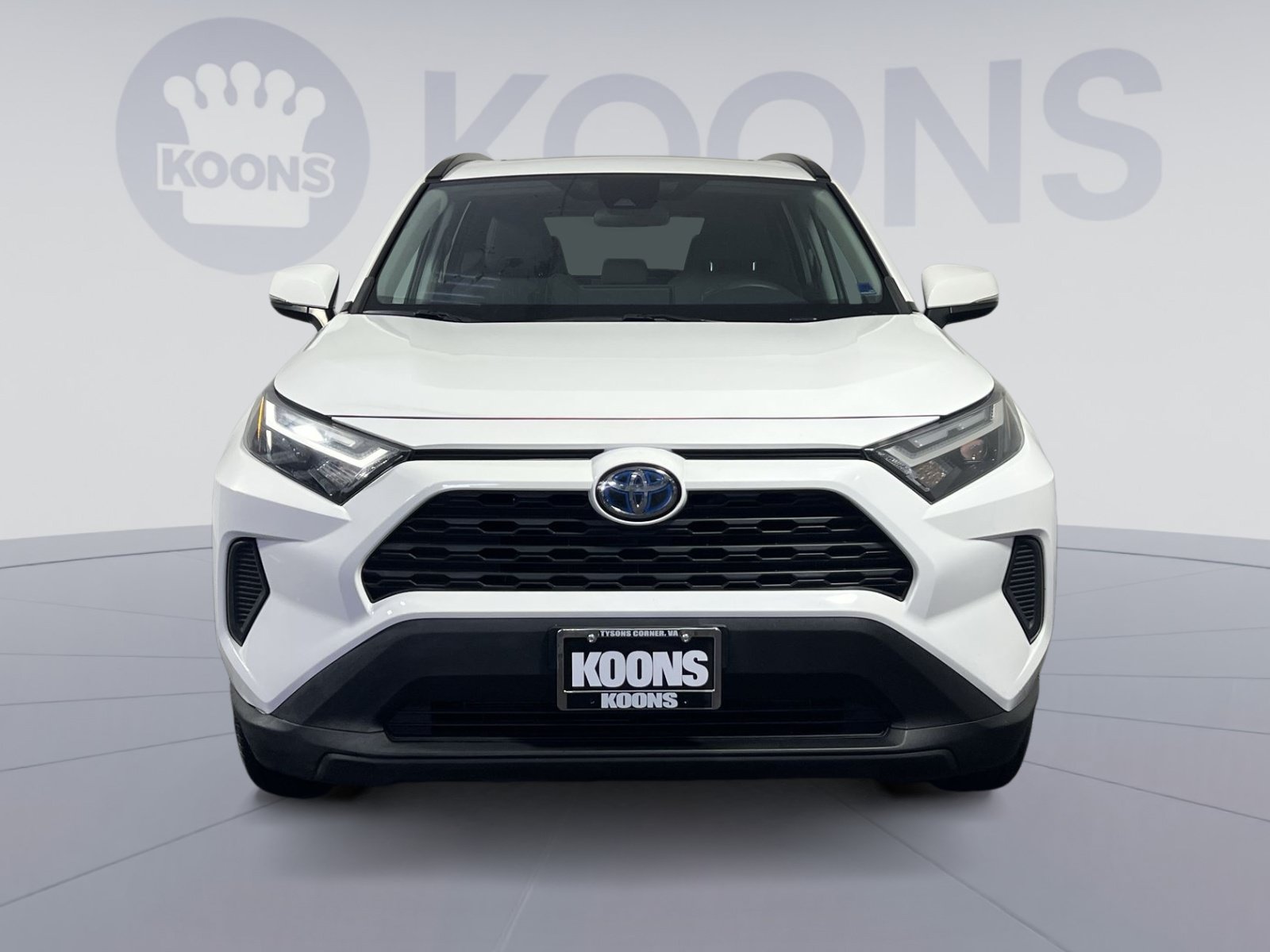 Used 2022 Toyota RAV4 XLE w/ Convenience Package AWD/4WD image 4
