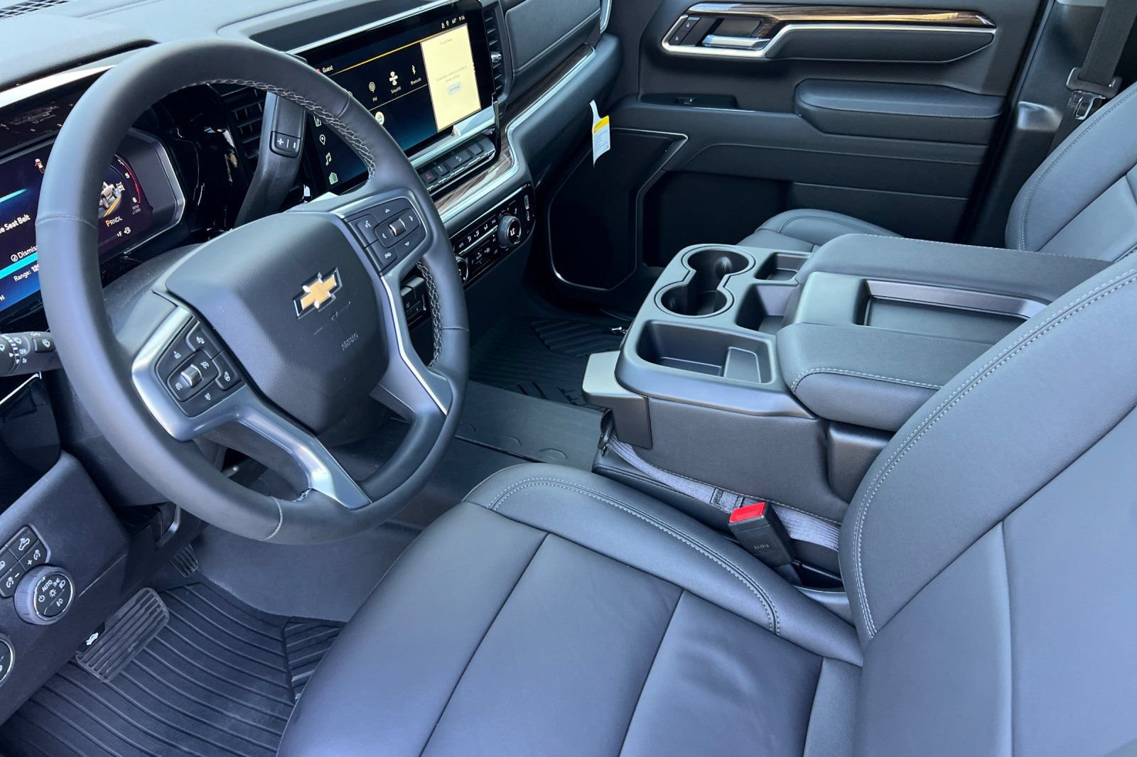 New 2026 Chevrolet Silverado 2500 LT w/ All Star Edition AWD/4WD image 10