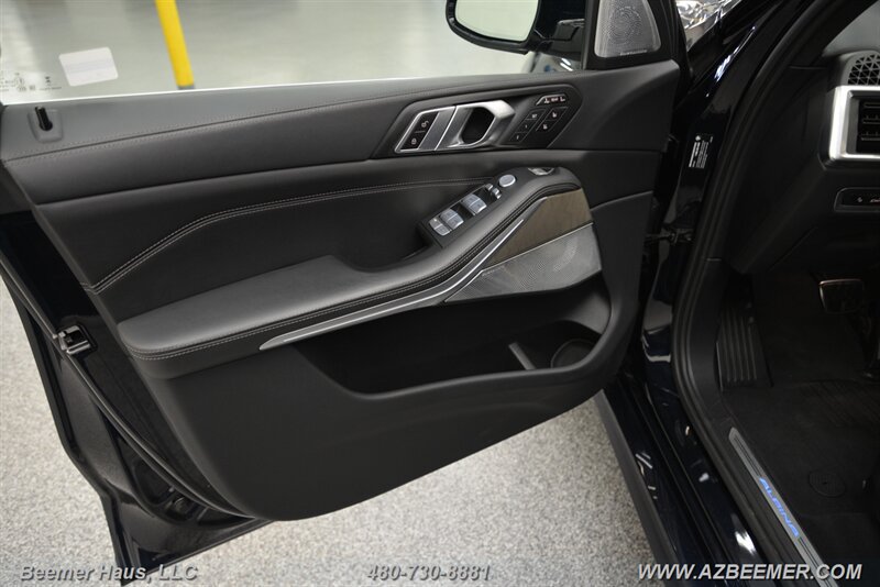 Used 2024 BMW ALPINA XB7 AWD/4WD image 44