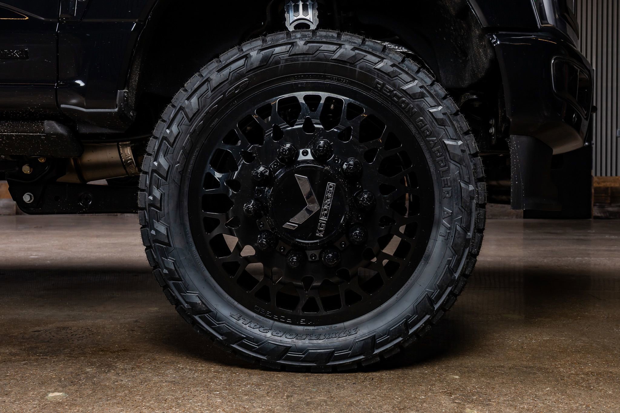 Used 2026 Ford F350 Lariat w/ Lariat Premium Package image 12