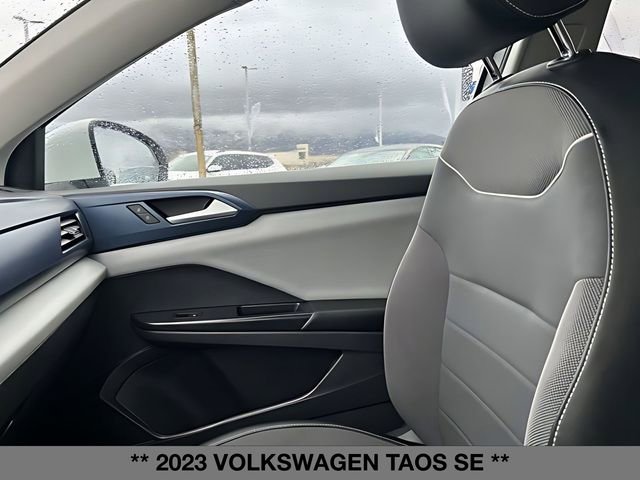 Used 2023 Volkswagen Taos SE w/ Panoramic Sunroof Package image 31