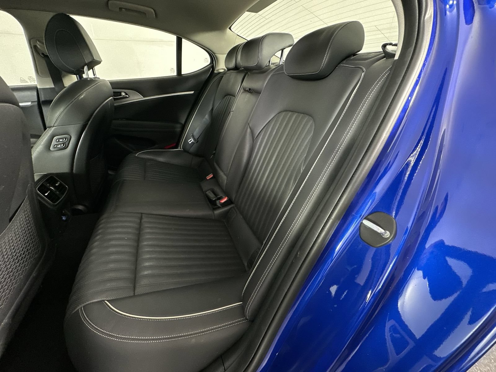 Used 2020 Genesis G70 3.3T AWD/4WD image 23
