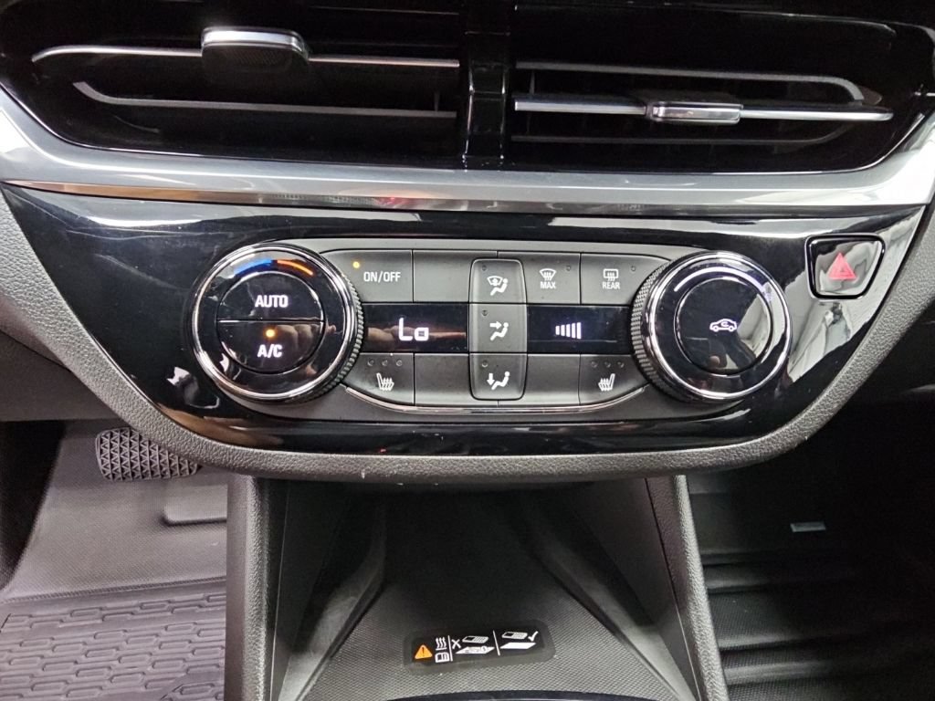 Used 2024 Buick Envista Sport Touring w/ Convenience I Package FWD image 19