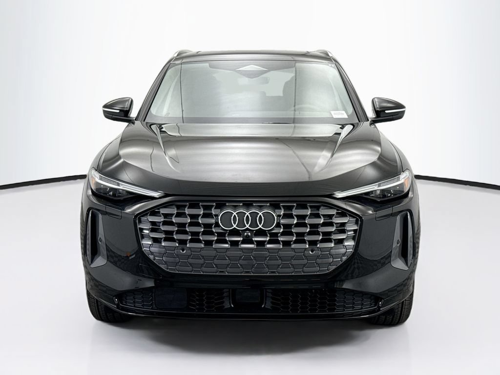 Used 2025 Audi Q5 Premium Plus AWD/4WD image 2