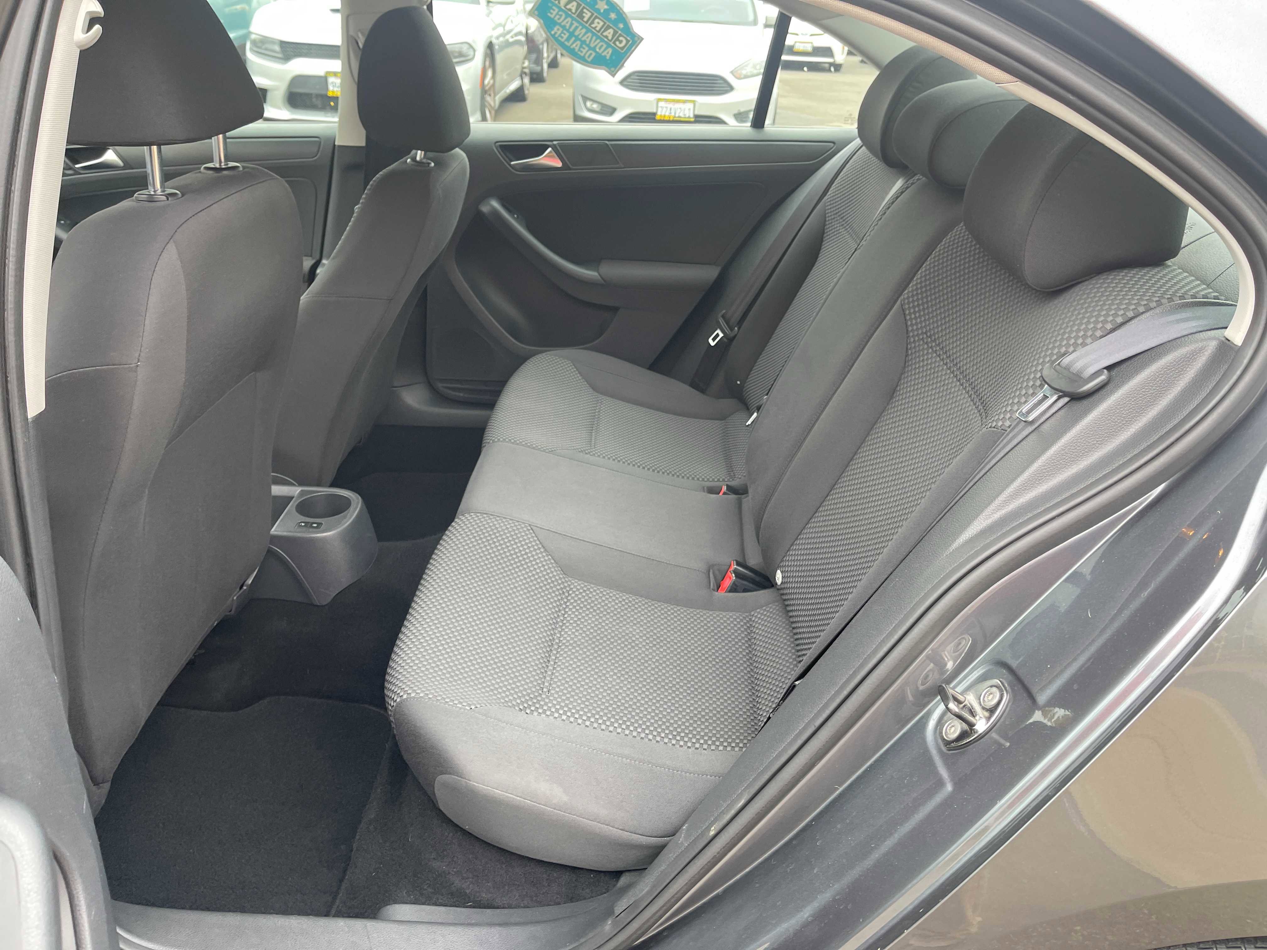 Used 2012 Volkswagen Jetta Sedan image 10